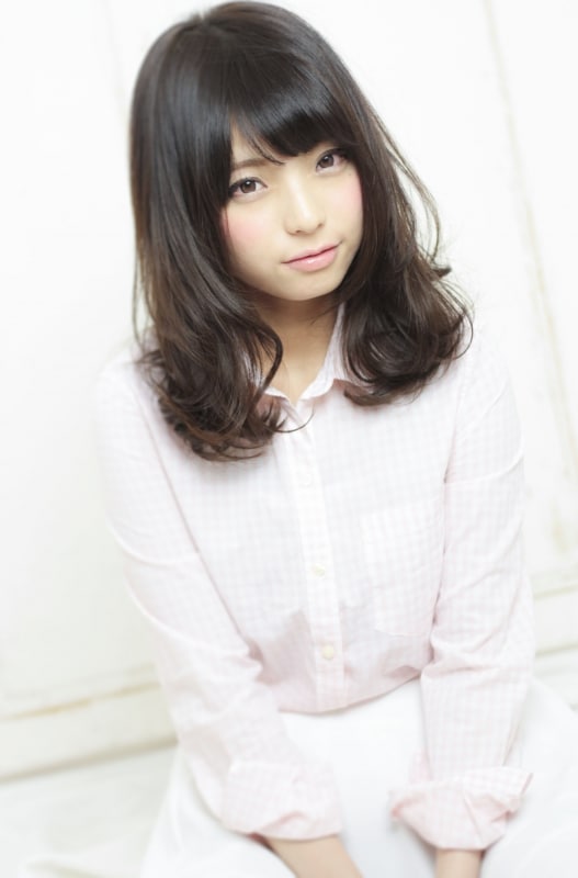 画像：お手入れ楽チン！石原さとみさん風黒髪ミディアムヘア [ヘアスタイル・髪型] All About