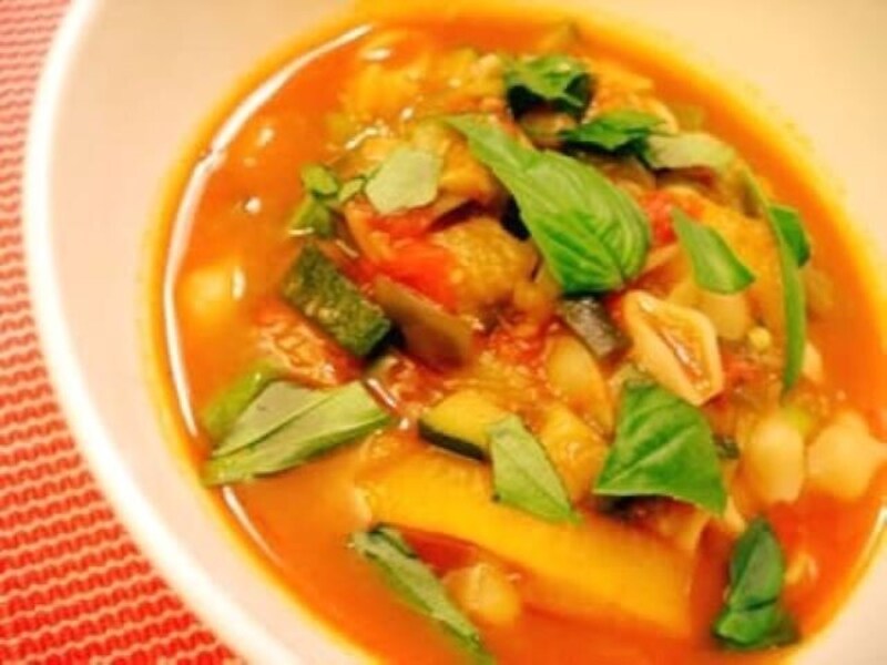 ピリ辛イタリアンスープレシピ「夏野菜のリフレッシュスープ」