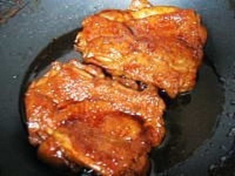 人気鶏肉料理！ 鶏の照り焼きの簡単レシピ