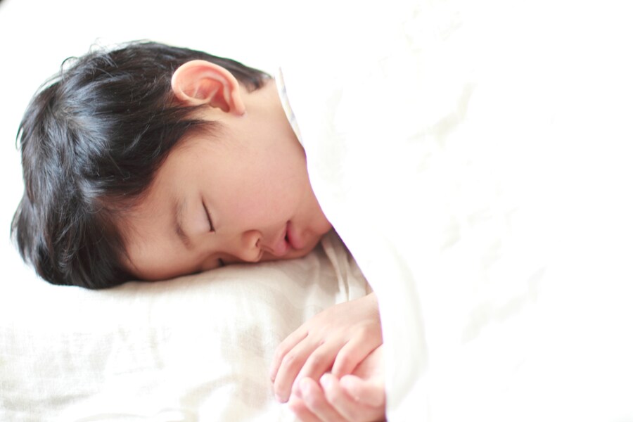 実家でアレルギー?! 里帰り・帰省のダニ・カビによる体調不良対策