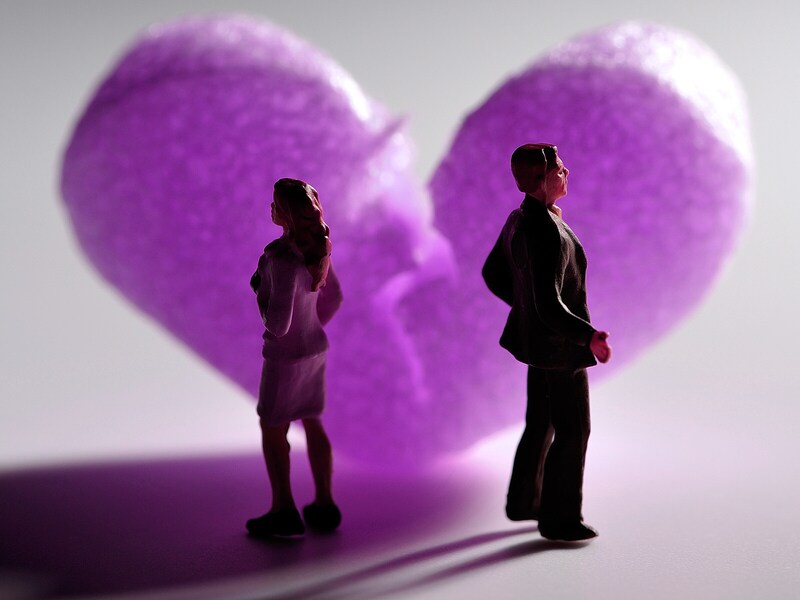 夫が離婚を考える時……3つの理由とは？やってはいけないことを解説