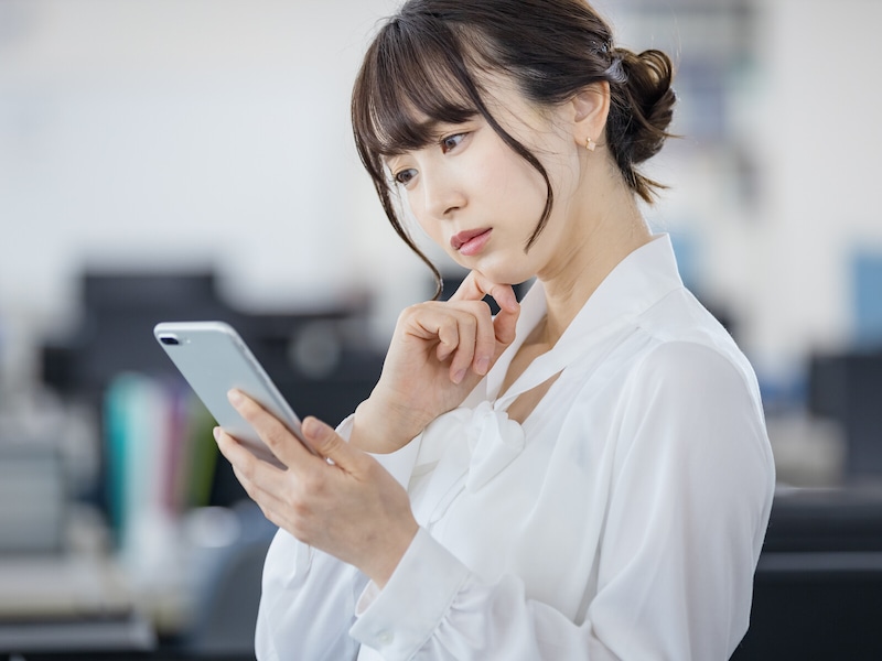 LINEで「既読スルー」はバカにされている感じ？ 大人は知らない、若者世代のSNSルール
