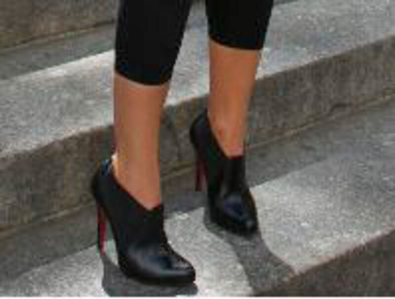 足首キュッ!人気のレギンスを徹底分析