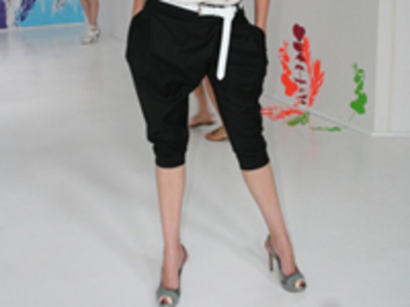 股上ブカッ!のサルエルパンツはこう履く!