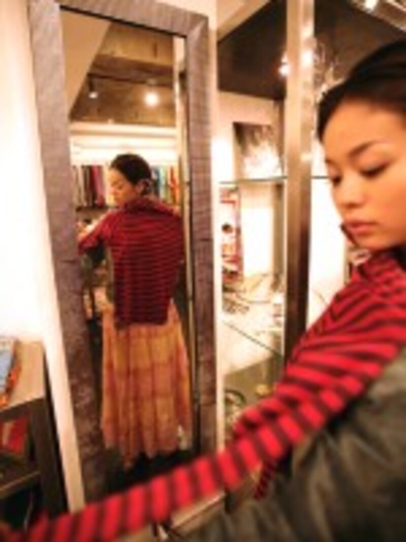 顔型・上半身の悩み解決!インナーの選び方