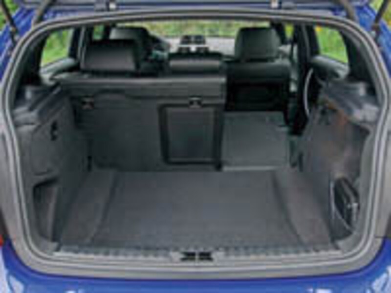 BMW 1シリーズ トランク