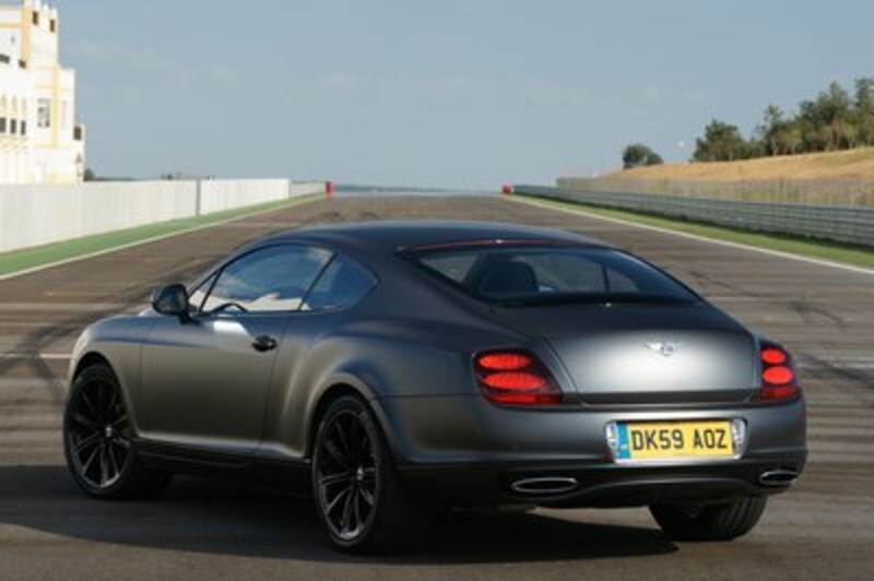 スーパースポーツ