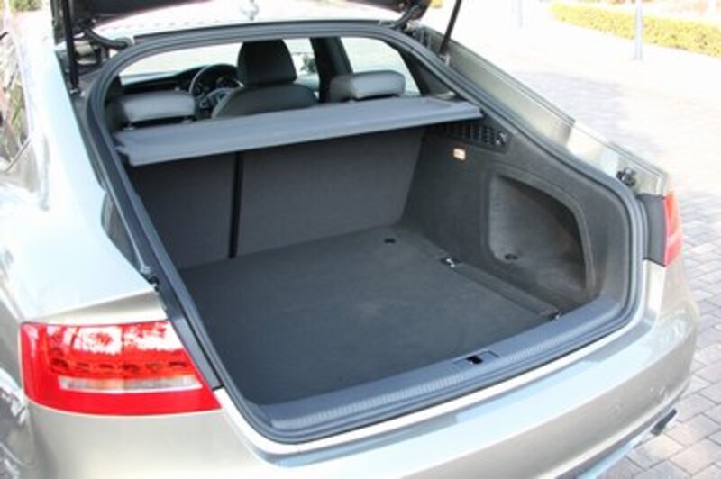 アウディA5スポーツバック