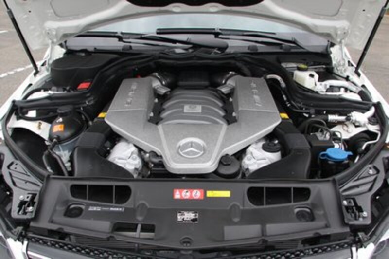 M・ベンツC63AMG