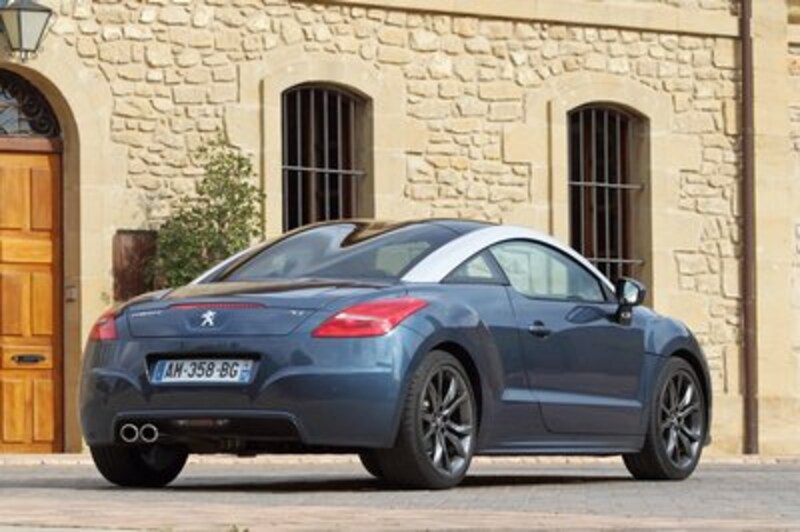 プジョーRCZ