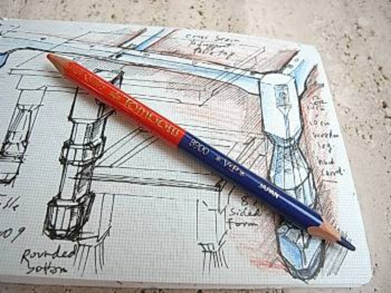 赤青えんぴつで彩色したデザイン画