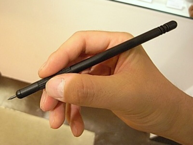 PARAFERNALIA(パラフェルナーリア)リネア 芯ホルダー