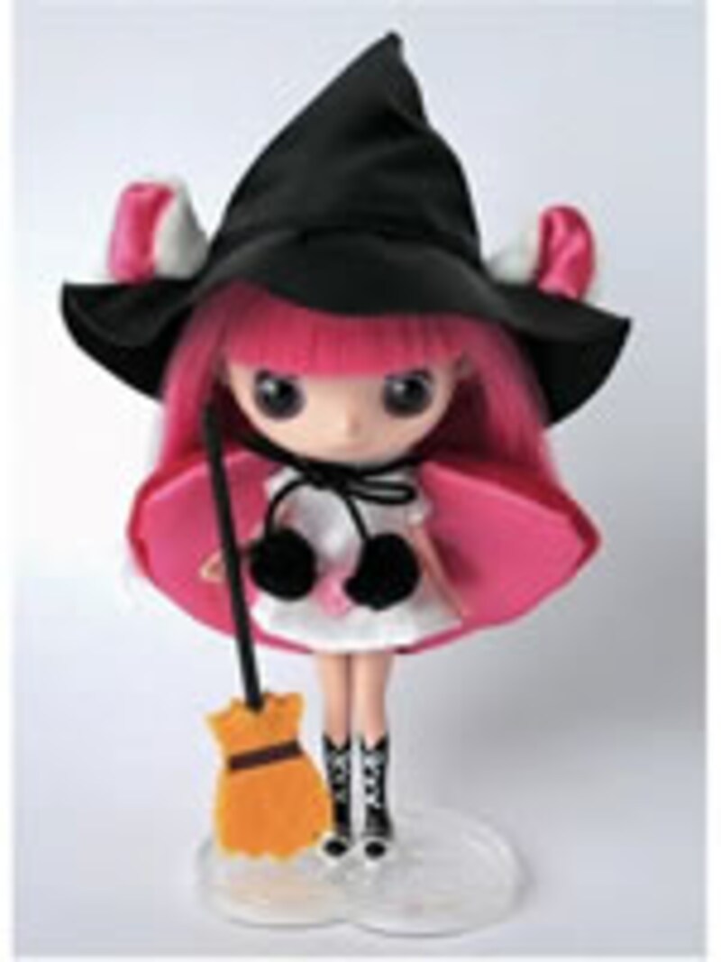 ドルチェナ Flying witch cat