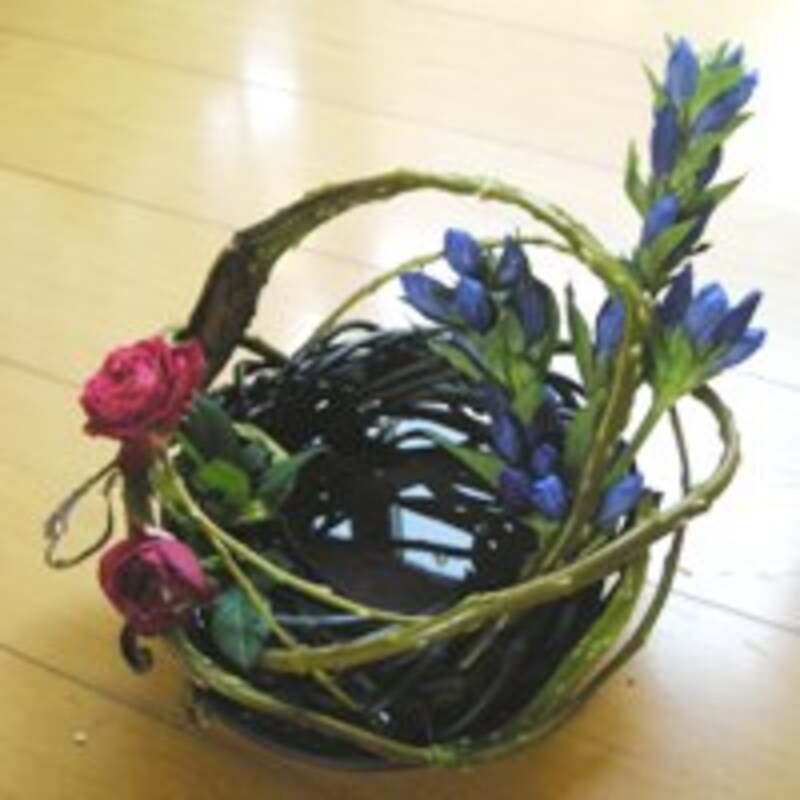 リンドウを入れる