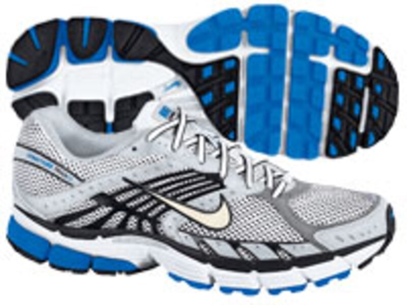 エア ズームストラクチャートライアックス+ 11(ナイキジャパン 12075円)