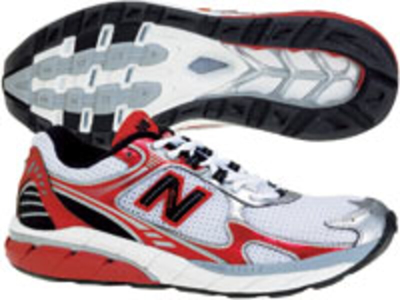 ニューバランス 966 12,390円、女性用は11,865円