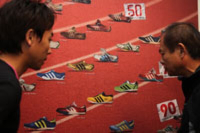 ボードに張り出された歴代の「名品」。三村モデルも加わることになるだろう