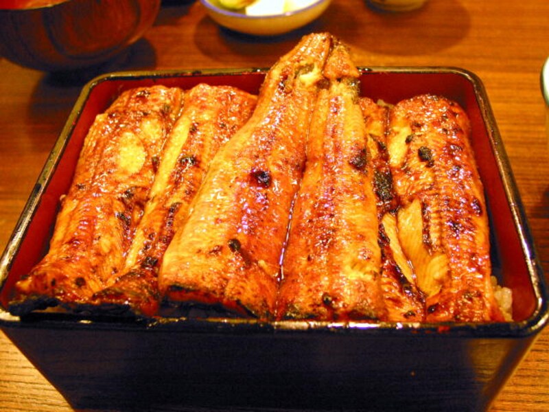 うな重特上2500円