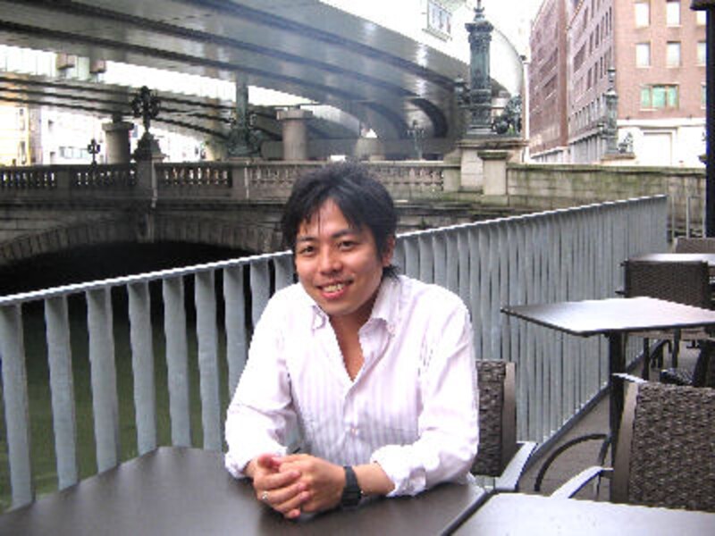 秋の夜長はテラス席!