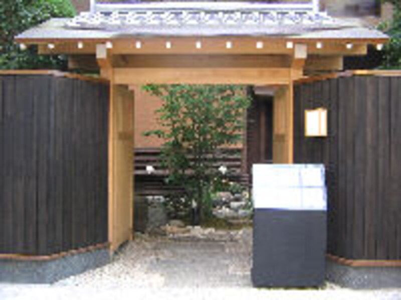 秋の夜長はテラス席!