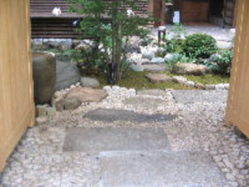 秋の夜長はテラス席!