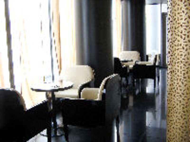 アルマーニ / リストランテ銀座