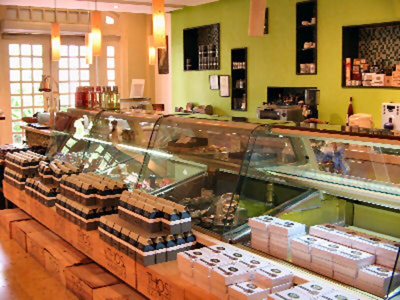 トスSBラッフルズ