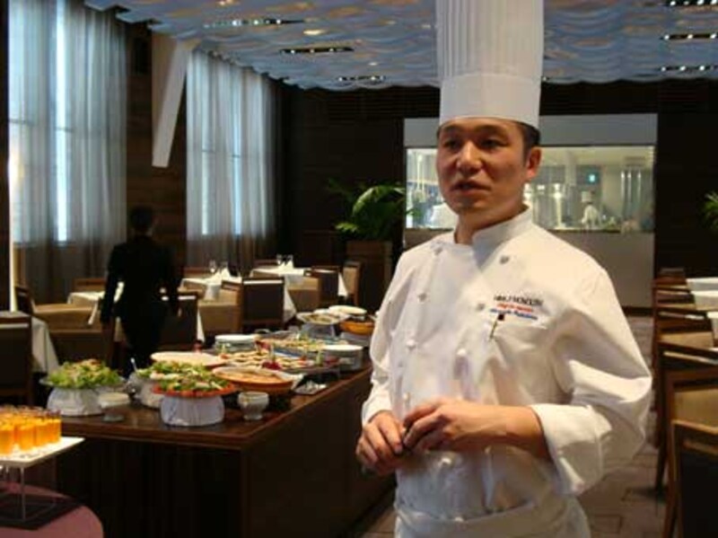 福原俊亮シェフ