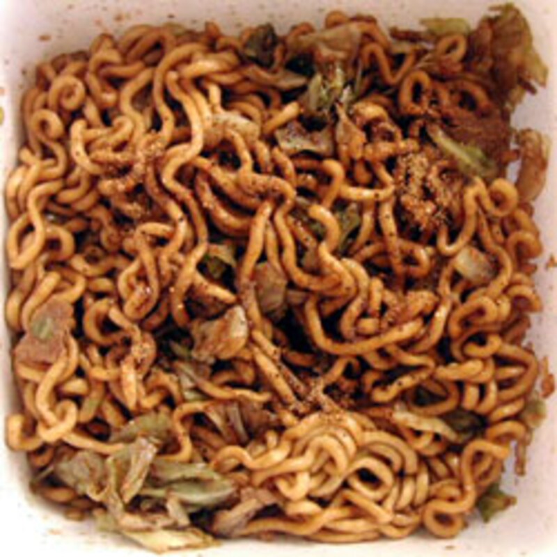 サンヨー食品 サッポロ一番 男の焼そば 極太硬麺 できあがり