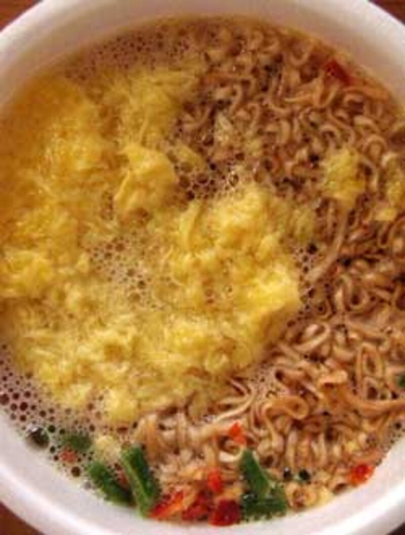日清食品 チキンラーメン ふんわりたまご でき上がり
