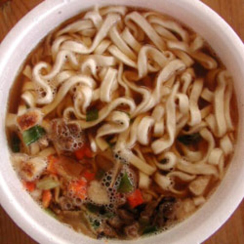 日清食品 どん兵衛 芋煮うどん でき上がり