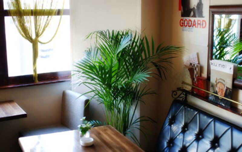 cafe decaの店内写真