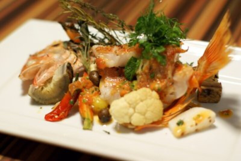 「ひめじ」の香草焼き。