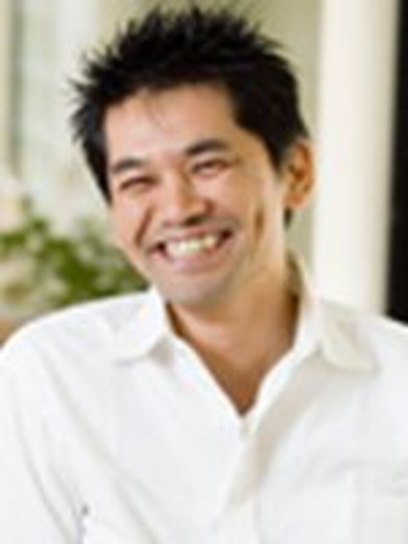 鈴木氏
