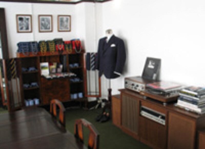 テーラーグランド