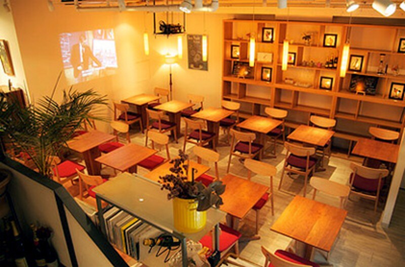 カヘミカフェの店内