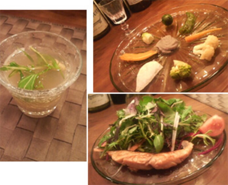 萩ガラスでサーブされた料理
