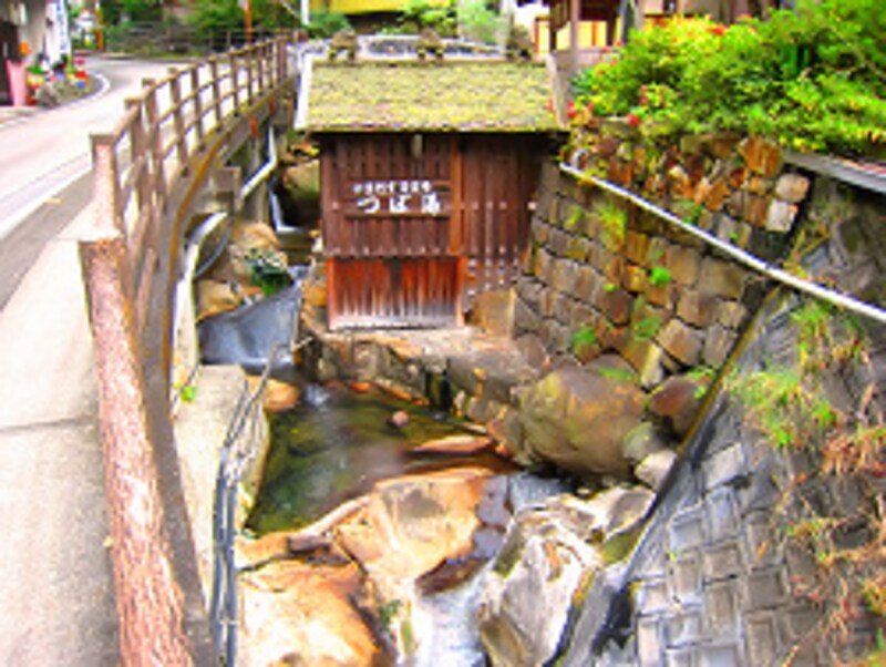 湯の峰温泉つぼ湯