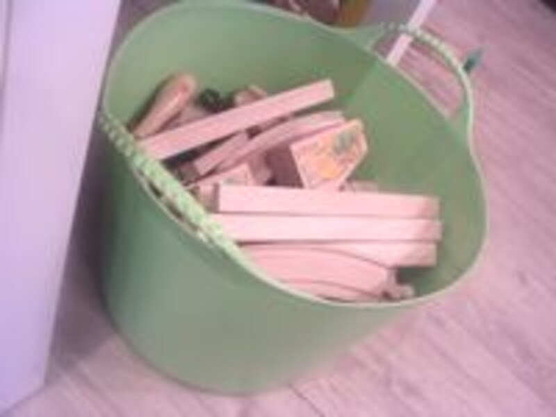 ばらばらになりやすいタイプのオモチャも、すっきり収納!