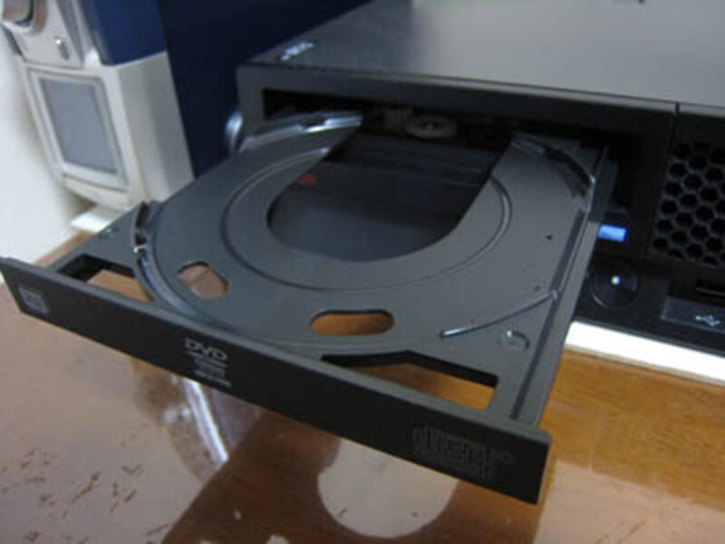 DVDドライブ