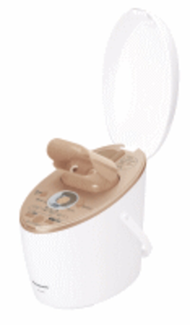 すっきりした見た目にもこだわりが感じられます。イオンスチーマー「ナノケア」EH-SA90(オープン価格)