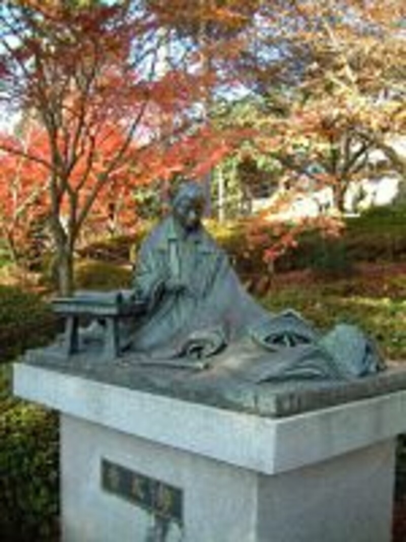 石山寺(2)/紫式部の銅像