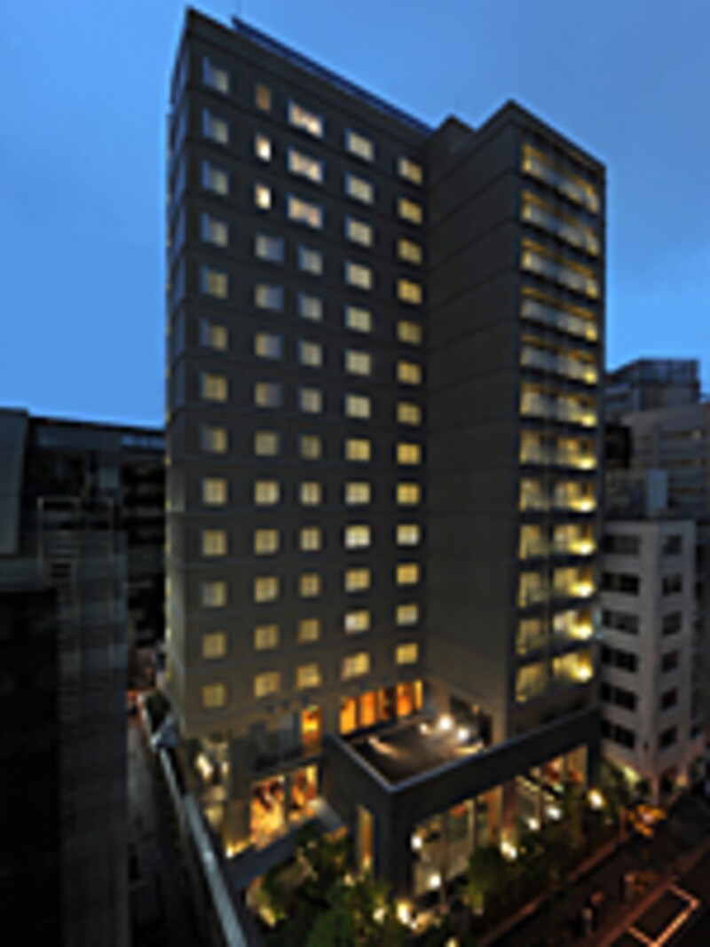 庭のホテル東京の外観