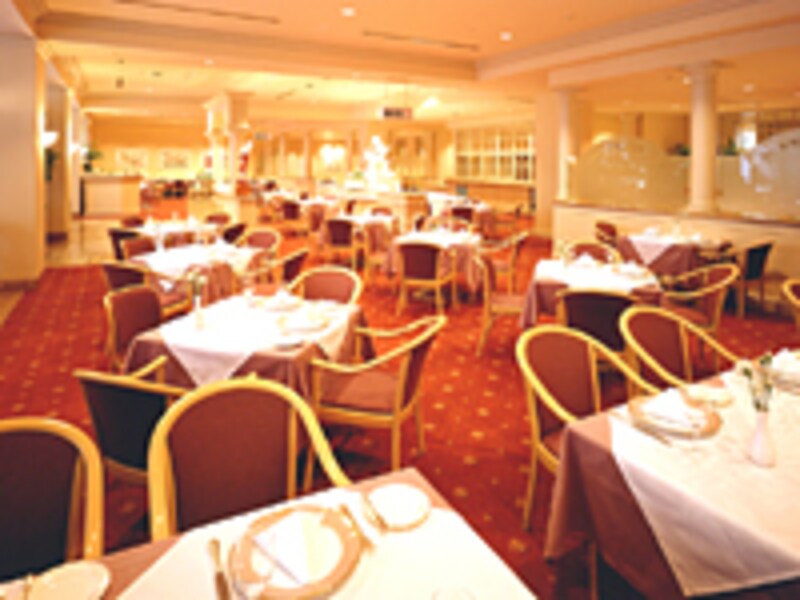 フォンタナ テーブル席