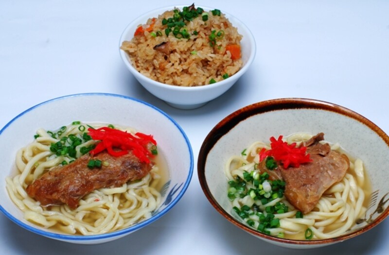 沖縄そばの名店対決