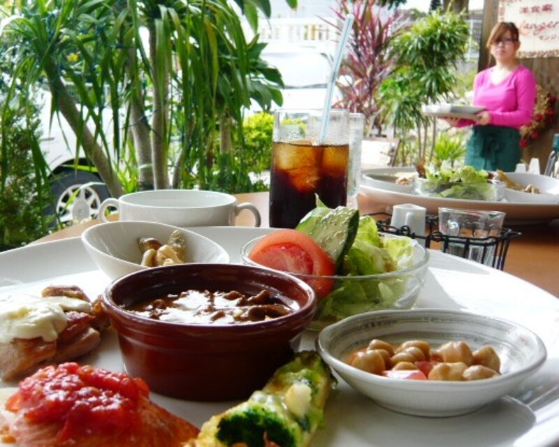 沖縄のレストラン・マンジェ