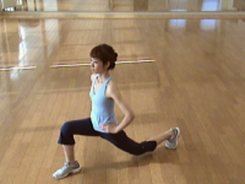 バストアップエクササイズ3