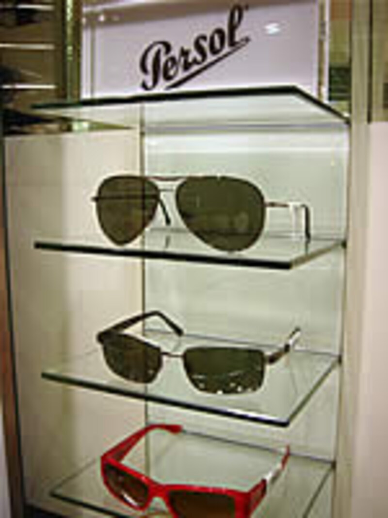 パーソルのサングラス