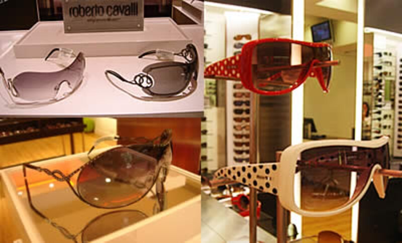 流行のサングラス