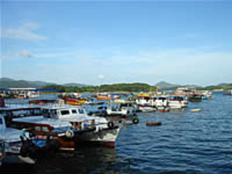 西貢の港